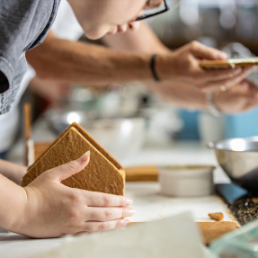 Scoffed - December 2019-40