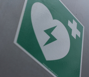 Automated External Defibrillator (AED)